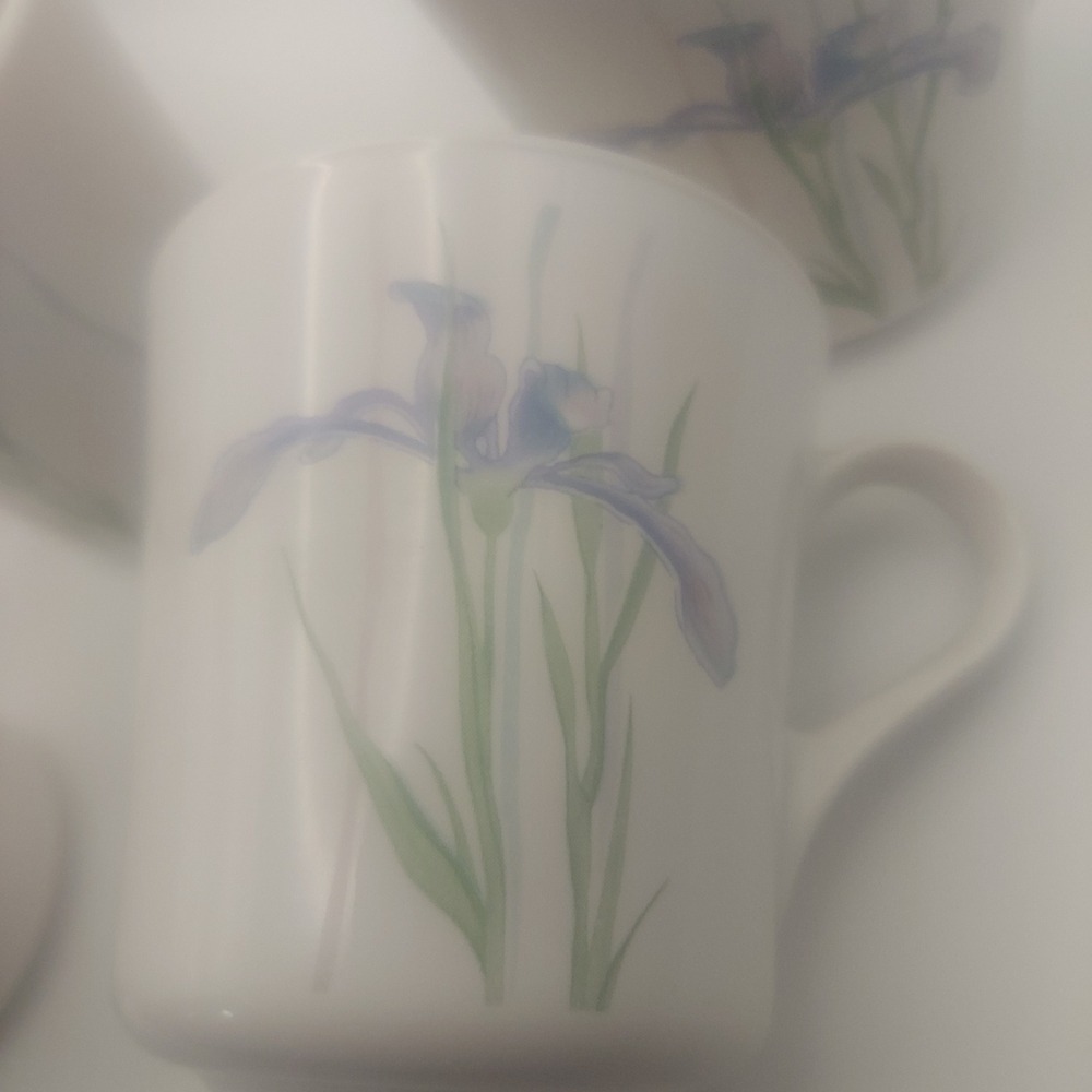 Corningware Mug Set of 4 Blue Iris Coffee Tea Cup White Floral